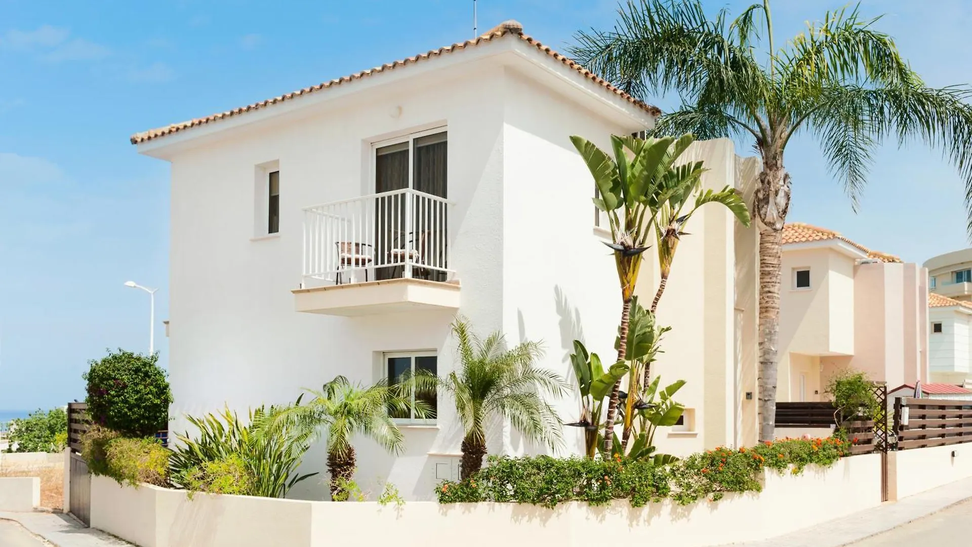 Villa Icarus In The Heart Of Protaras Kypr